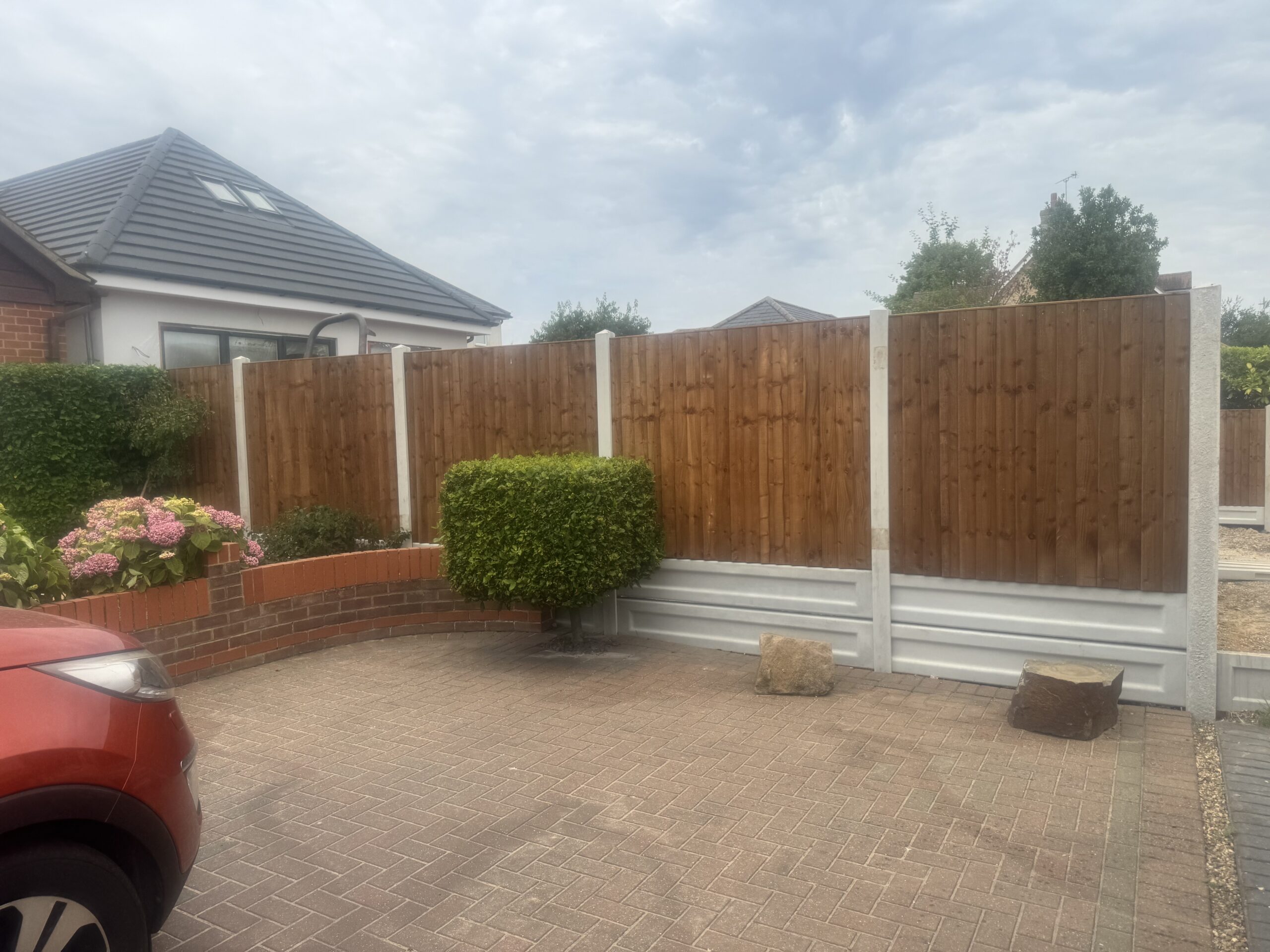 Wooden fencing installation